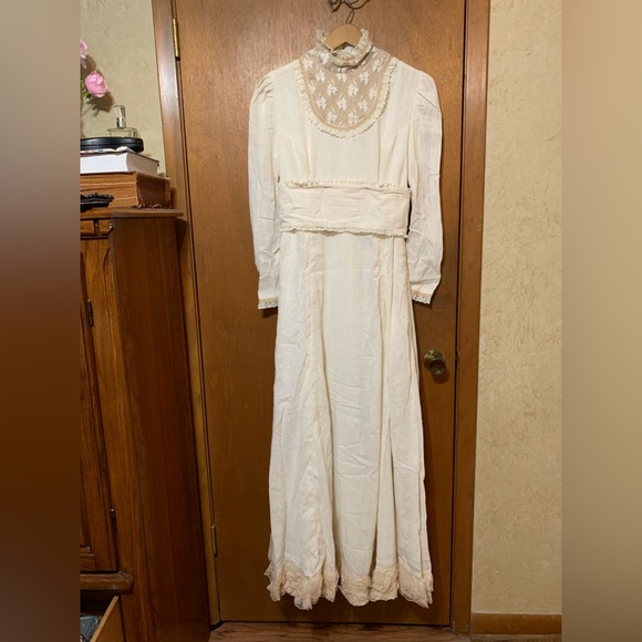 Wedding dress handmade 1975 muslin, lace size 12 - Picture 15 of 17